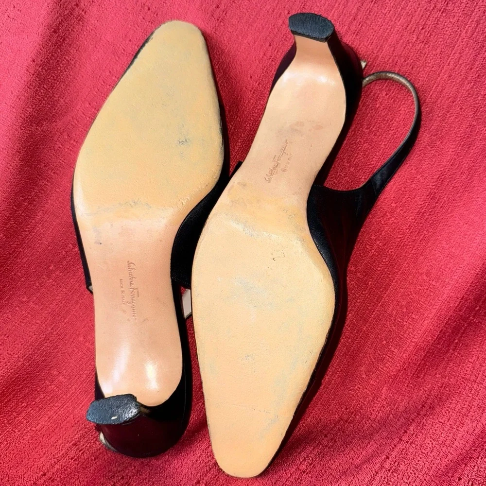Salvatore Ferragamo Black Slingback Heels, Patent toe cap, VTG,‎ Size 7.5, GUC